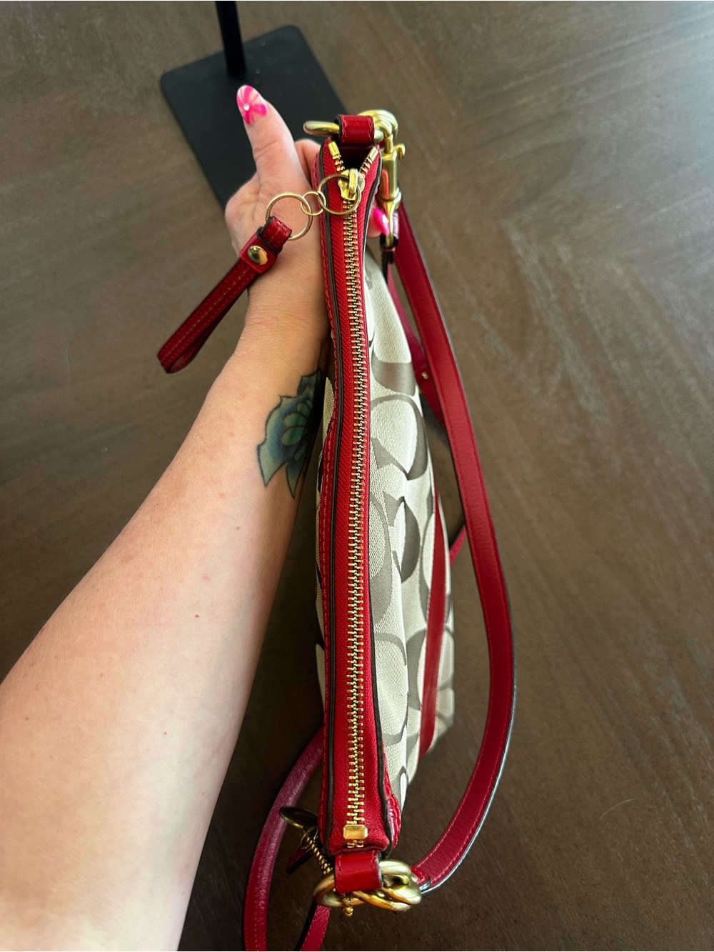 Coach Signature Stripe Hobo Bag *zipper pull fell off but will come w/it - Picture 14 of 16